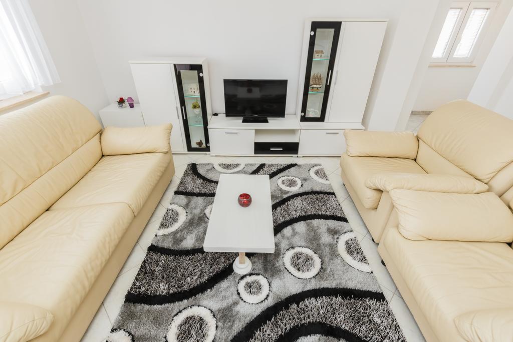 Apartment Anna Kaštela Exteriör bild